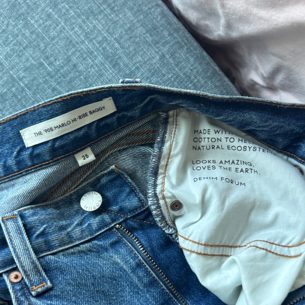 Aritzia Denim Forum 90s Marlo hi rise baggy - Picture 4 of 5